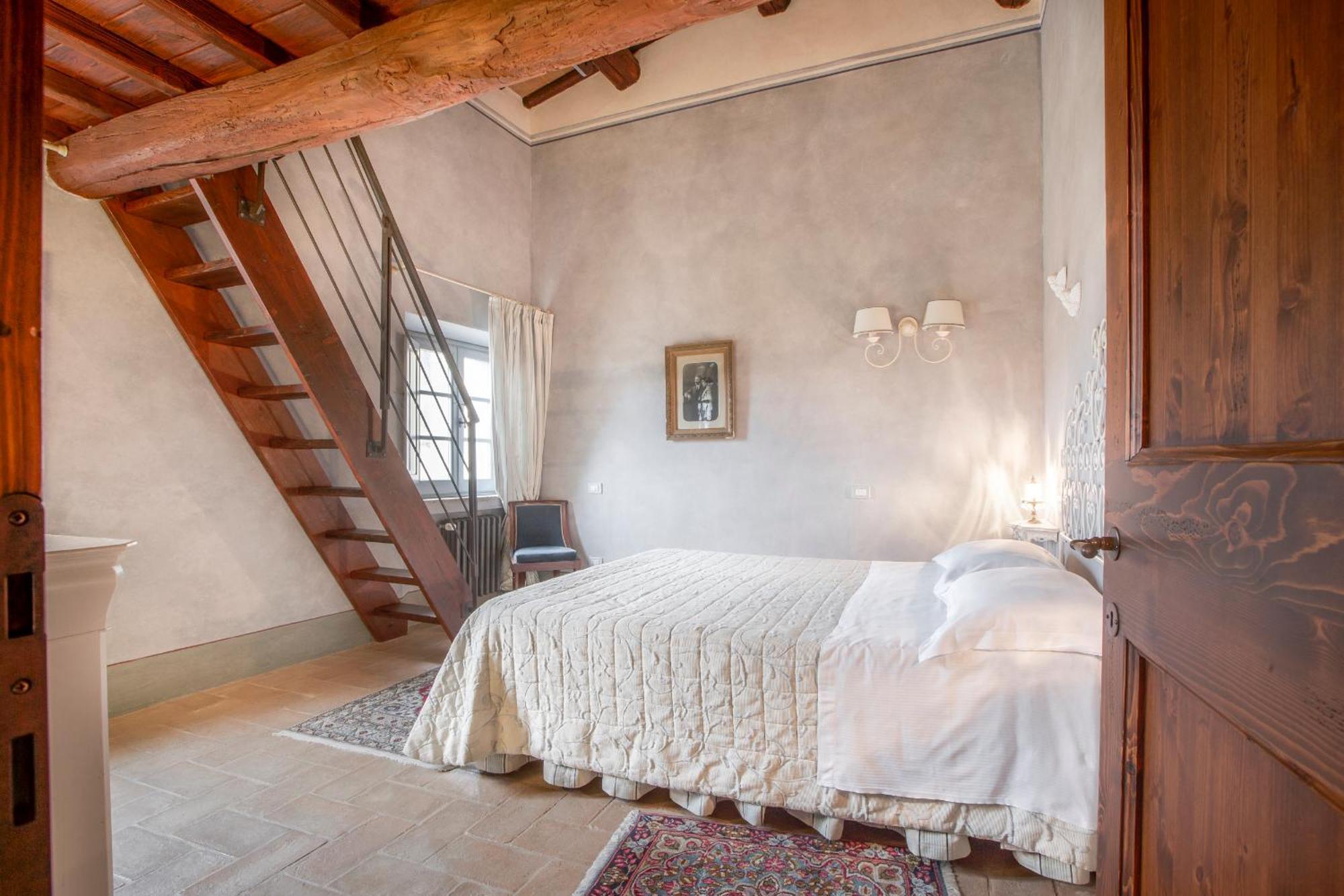 Tenuta Guardastelle - And Vineyard *